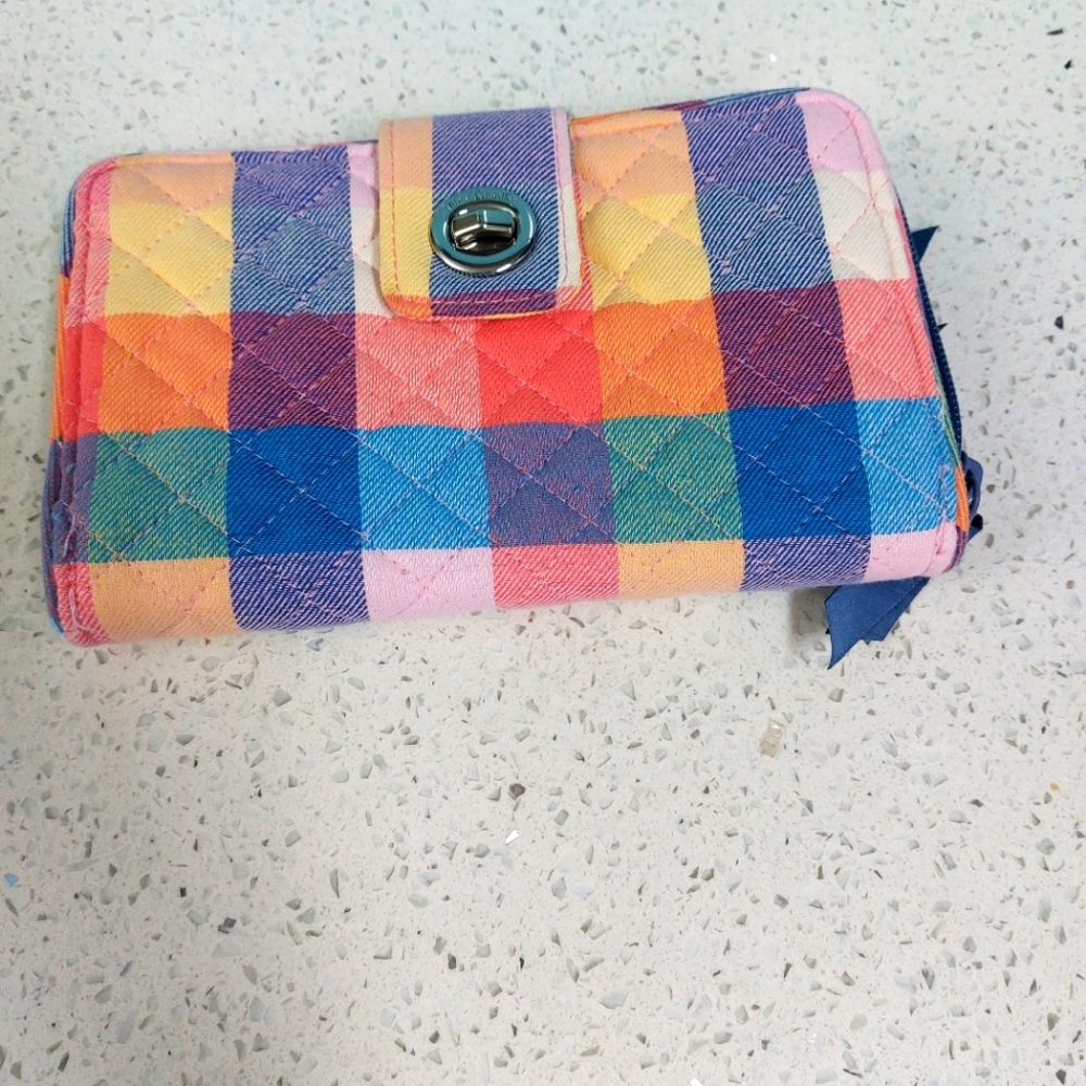 Vera Bradley Turnlock Wallet Tropics Plaid NWOT